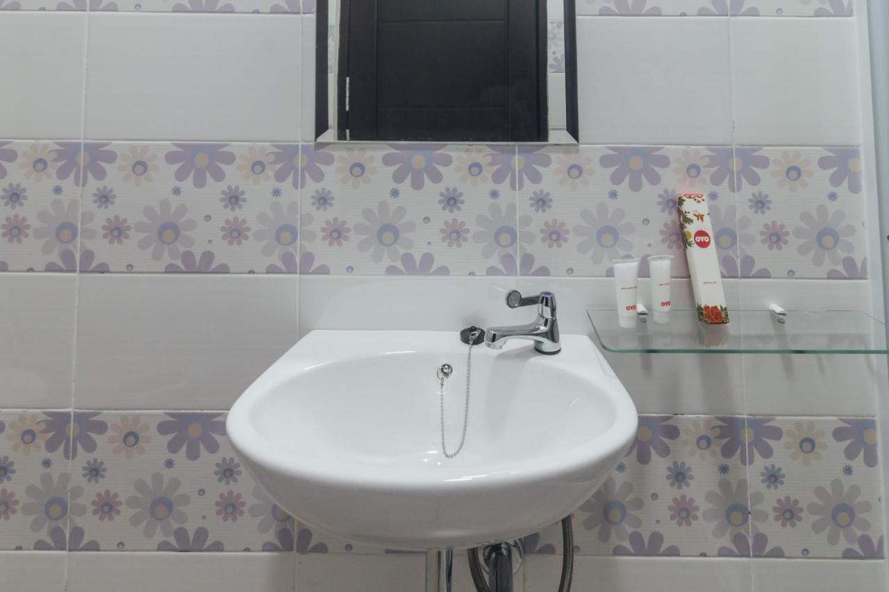 אמבון Clean & Comfort Homestay מראה חיצוני תמונה