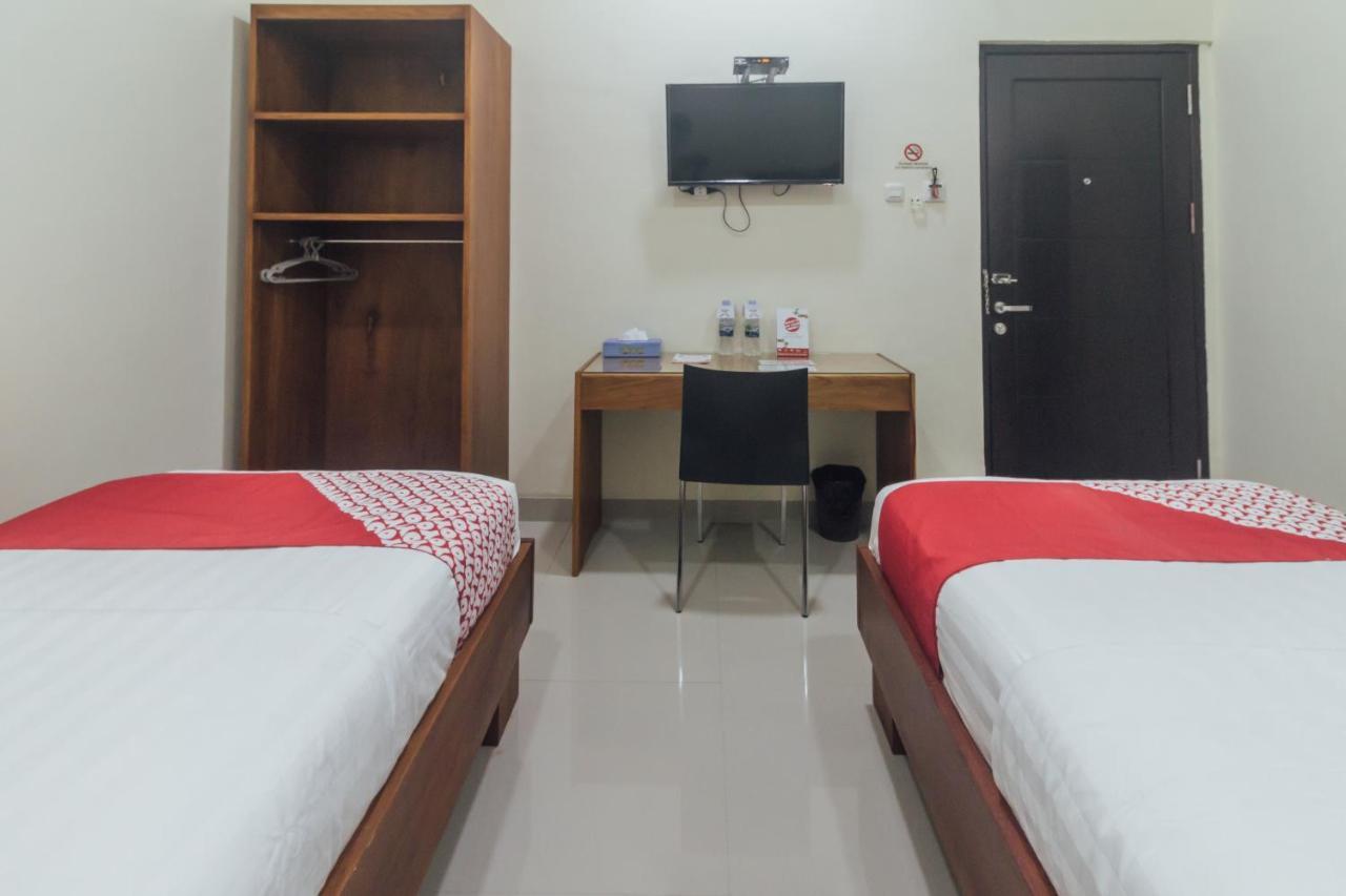 אמבון Clean & Comfort Homestay מראה חיצוני תמונה
