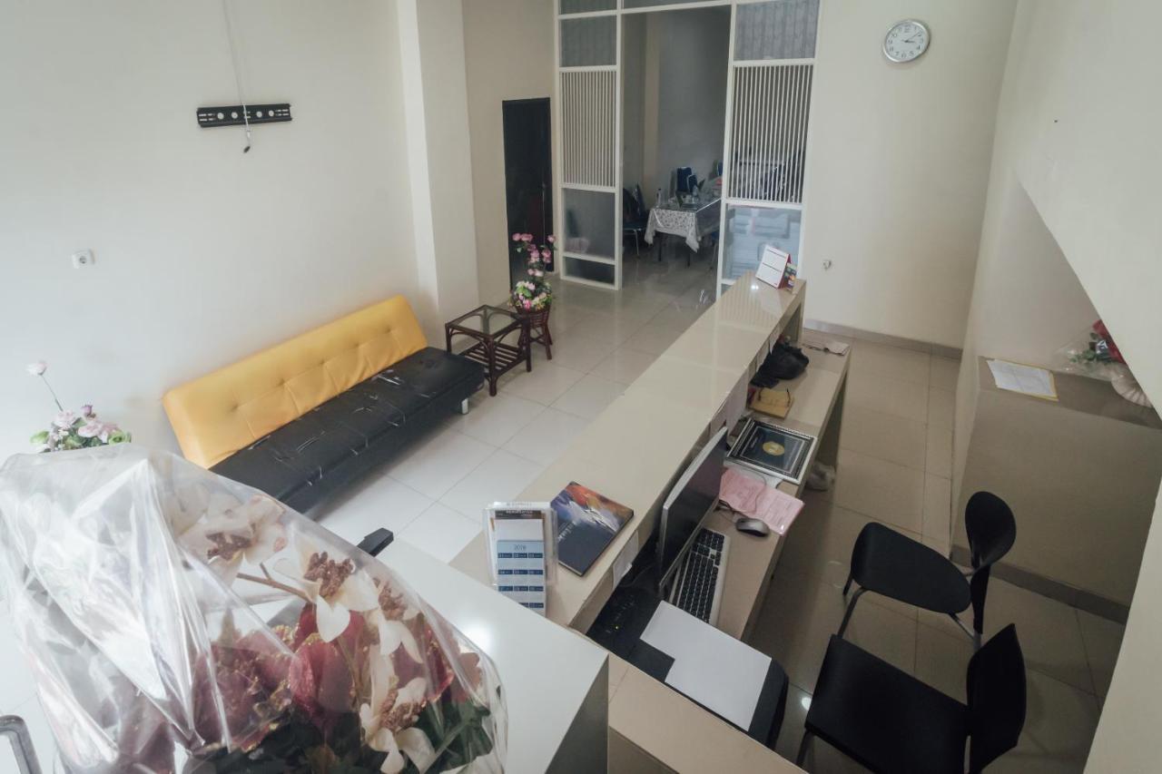 אמבון Clean & Comfort Homestay מראה חיצוני תמונה
