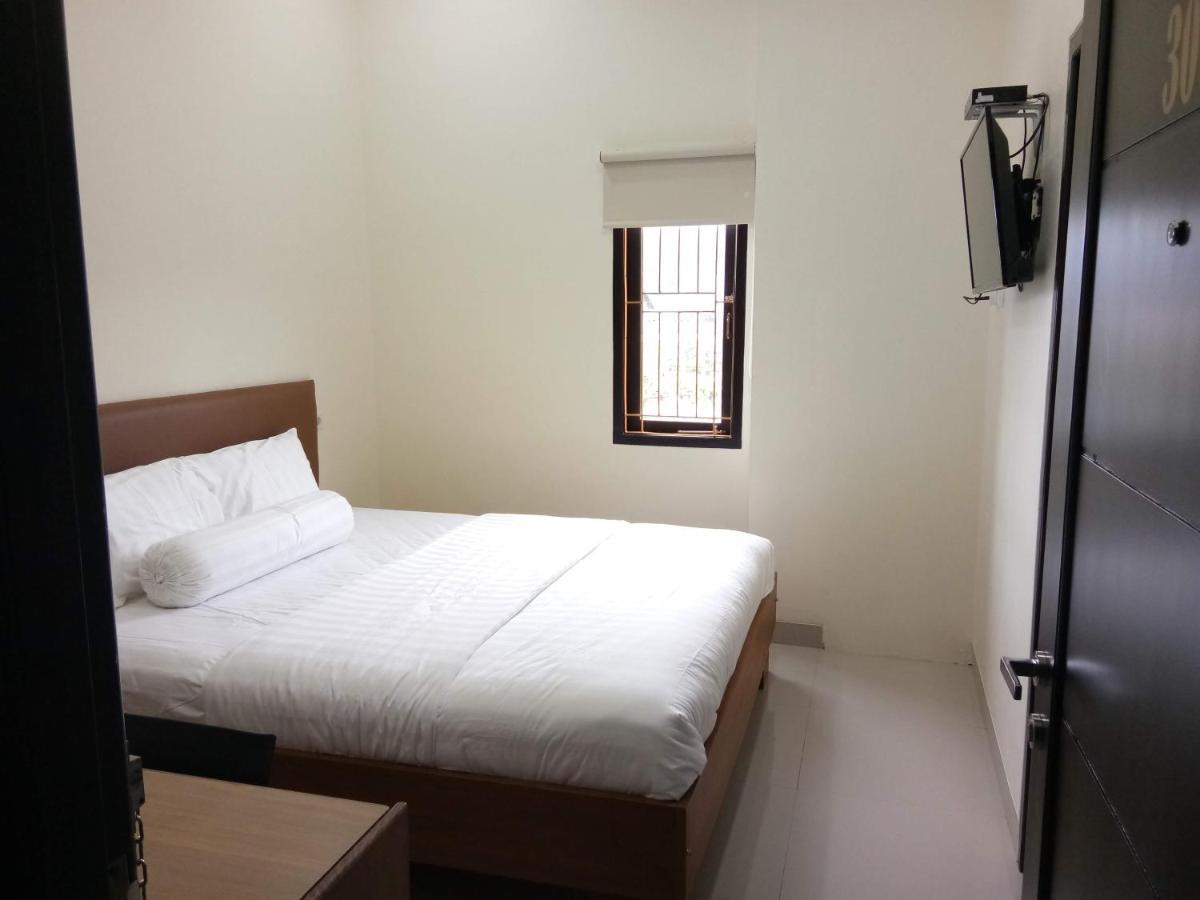 אמבון Clean & Comfort Homestay מראה חיצוני תמונה